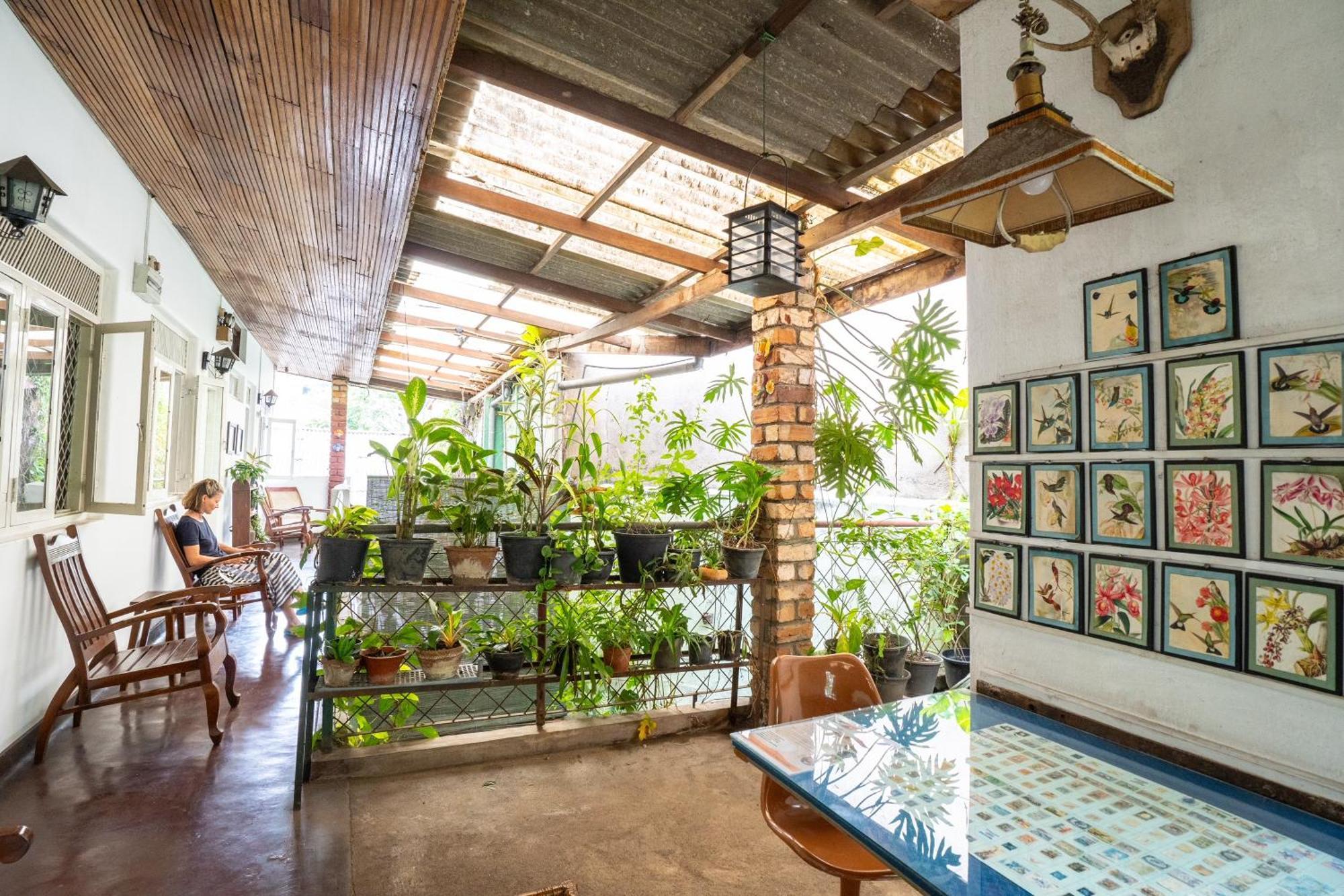 Kandy Inn Madugalle'S Family Guest House المظهر الخارجي الصورة