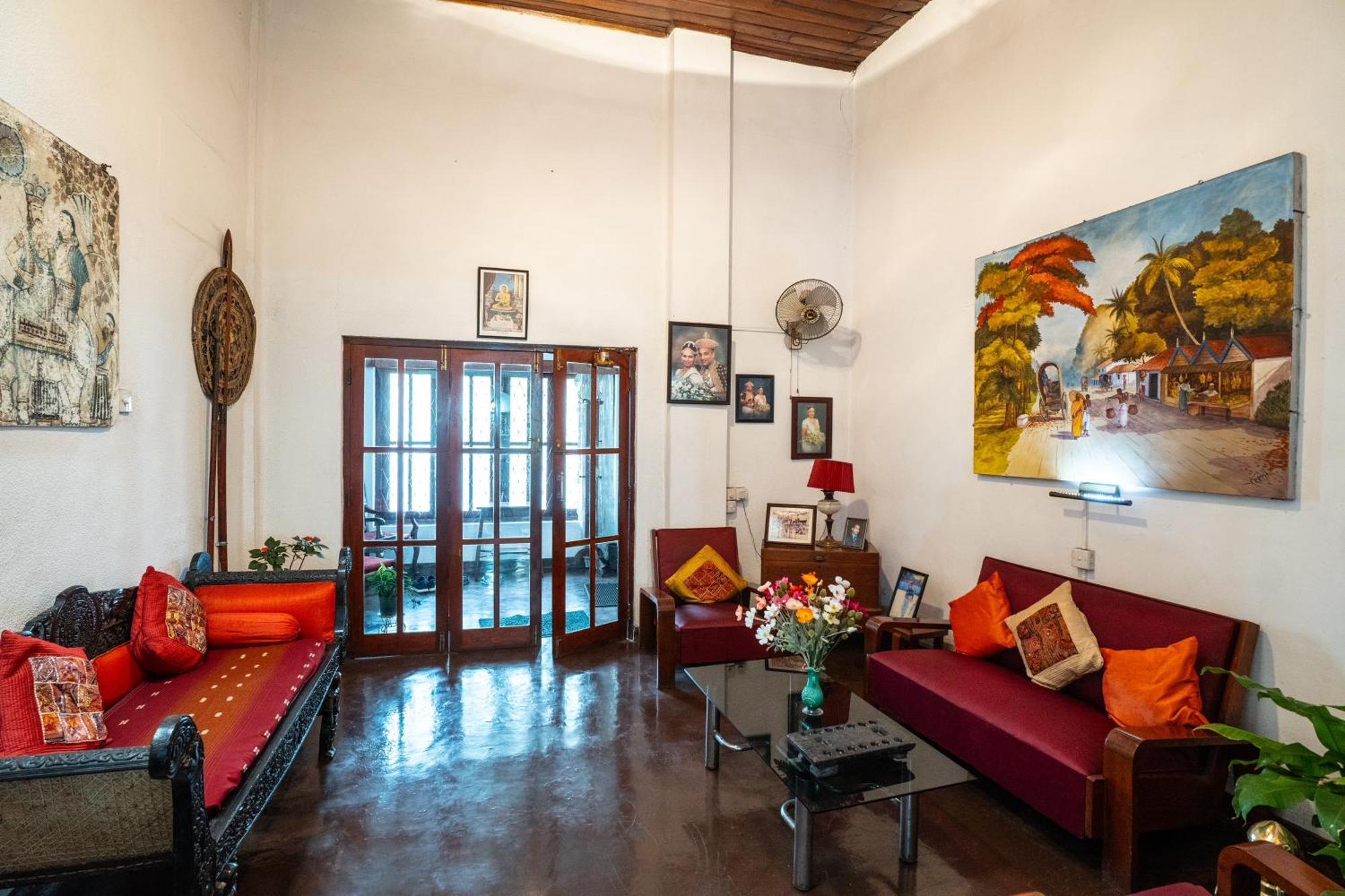 Kandy Inn Madugalle'S Family Guest House المظهر الخارجي الصورة